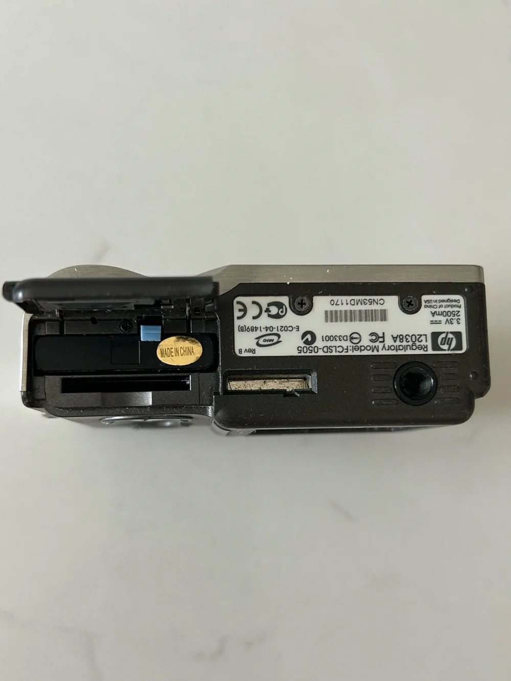 HP Photosmart R717 6.2MP Digital Camera | Tested & Working Y2K Digicam & charger